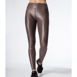 NWT Carbon38 Shimmer Taupe Brown Leggings